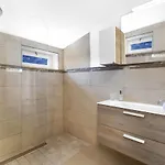 - Casa Cristallo *