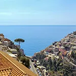 - Casa Cristallo